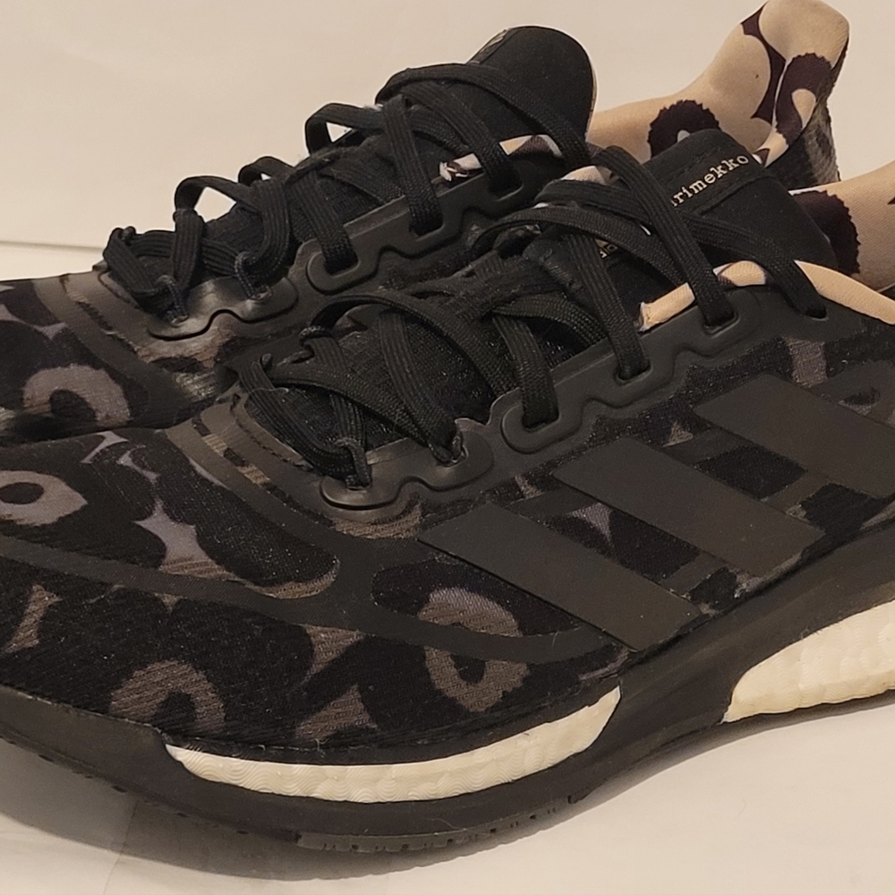 Adidas marimekko supernova plus size 7.5 women's